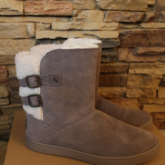 UGG KOOLABURRA GIRL'S SUEDE‎ BUCKLE BOOTS GRAY - Picture 2 of 7